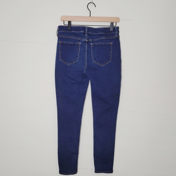 Old Navy | Dark Wash Jeans - Picture 2 of 6